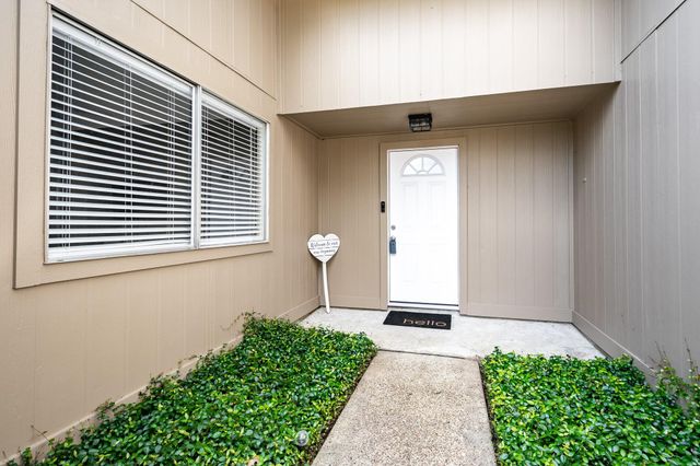 4218 Sequoia Street, Baytown, TX 77521