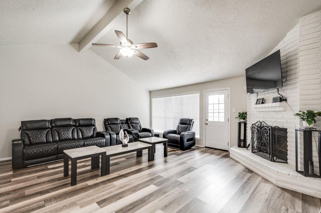 4218 Sequoia Street, Baytown, TX 77521