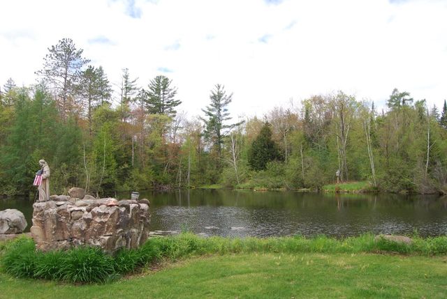 N11502 Nelson ROAD, Wausaukee, WI 54177