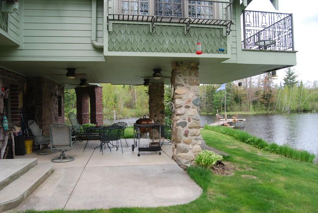 N11502 Nelson ROAD, Wausaukee, WI 54177