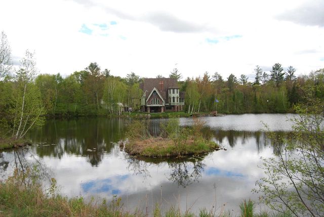 N11502 Nelson ROAD, Wausaukee, WI 54177