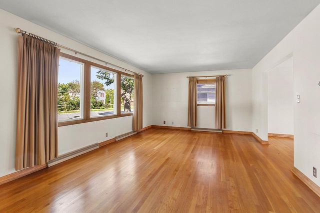 1214 CAMPBELL STREET, Neenah, WI 54956