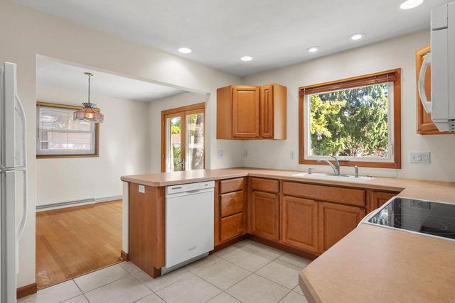 1214 CAMPBELL STREET, Neenah, WI 54956
