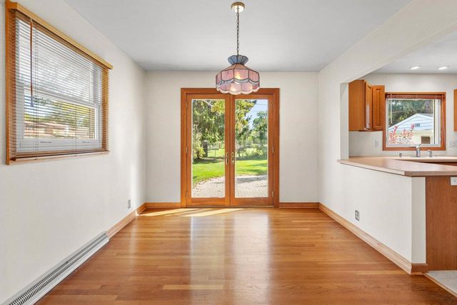 1214 CAMPBELL STREET, Neenah, WI 54956