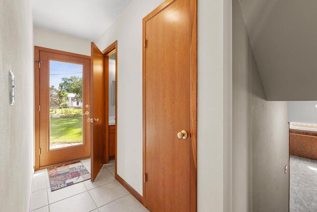 1214 CAMPBELL STREET, Neenah, WI 54956