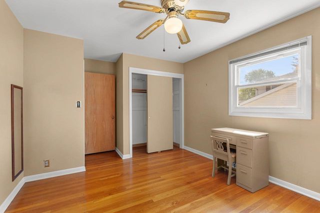 1214 CAMPBELL STREET, Neenah, WI 54956
