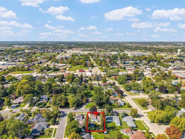 1214 CAMPBELL STREET, Neenah, WI 54956
