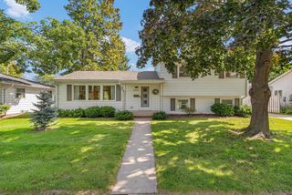 1214 CAMPBELL STREET, Neenah, WI 54956