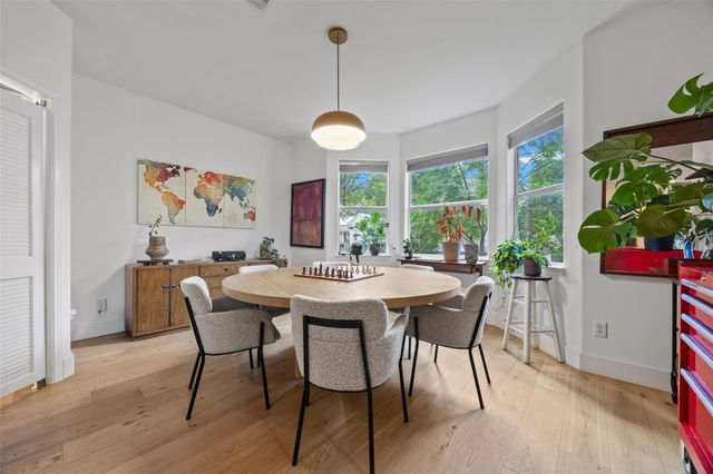 1511 E 13th ST, Austin, TX 78702