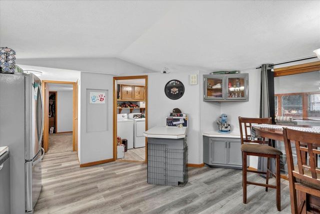 112 Falling Creek Circle, Janesville, WI 53548