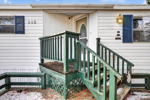 112 Falling Creek Circle, Janesville, WI 53548