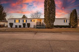 112 Falling Creek Circle, Janesville, WI 53548