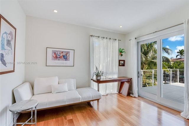 3835 Carole Ct, Miami, FL 33133