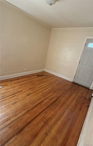 17189 Wisconsin Street, Detroit, MI 48221