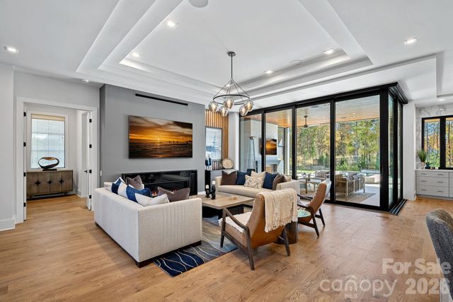 21119 Vandrake Circle, Davidson, NC 28036