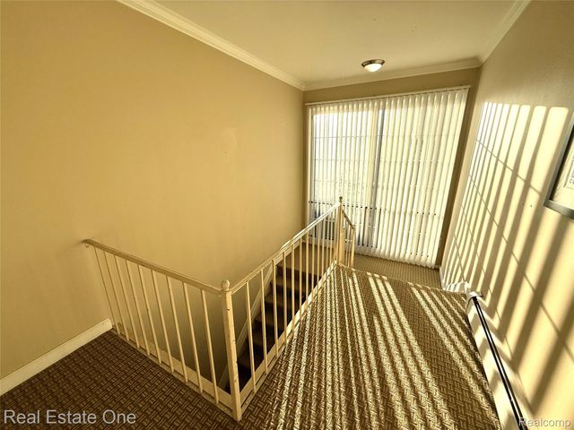 2445 Torquay Avenue 209, Royal Oak, MI 48073