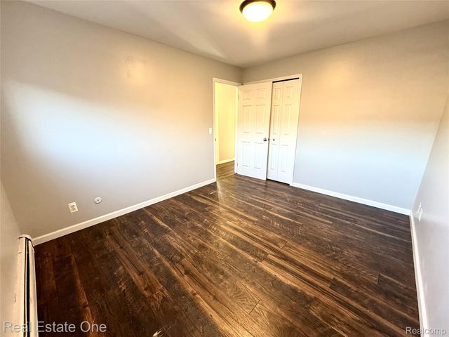 2445 Torquay Avenue 209, Royal Oak, MI 48073