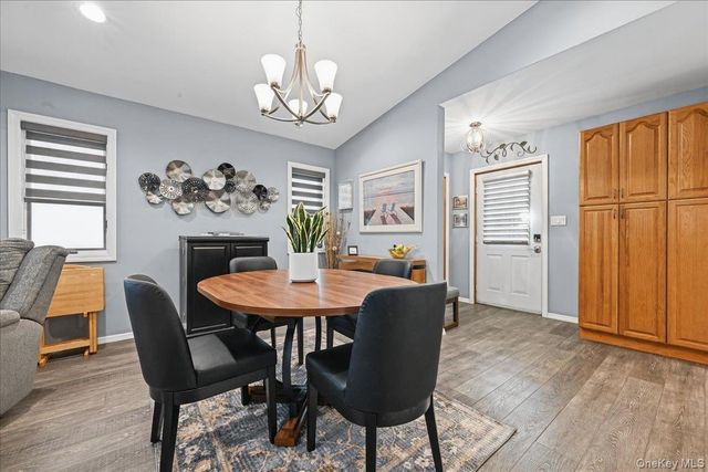 980 Washington Avenue, Westbury, NY 11590