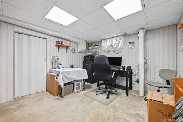980 Washington Avenue, Westbury, NY 11590