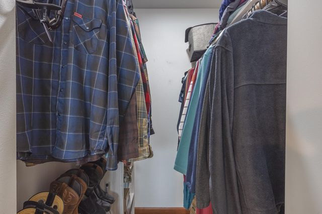 1215 Groundsel Avenue, North Pole, AK 99705