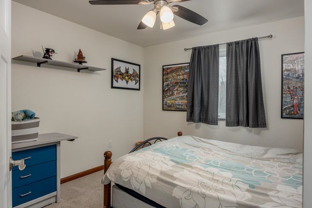 1215 Groundsel Avenue, North Pole, AK 99705