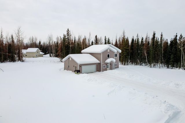 1215 Groundsel Avenue, North Pole, AK 99705