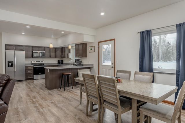 1215 Groundsel Avenue, North Pole, AK 99705