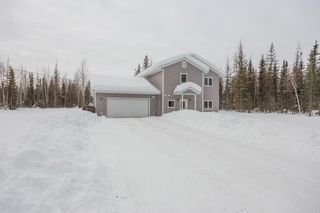1215 Groundsel Avenue, North Pole, AK 99705