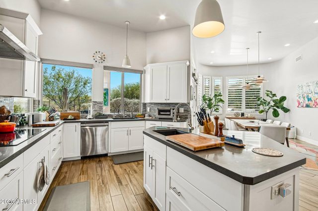 15129 E SAGUARO VISTA Court, Scottsdale, AZ 85262