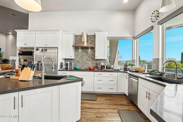 15129 E SAGUARO VISTA Court, Scottsdale, AZ 85262