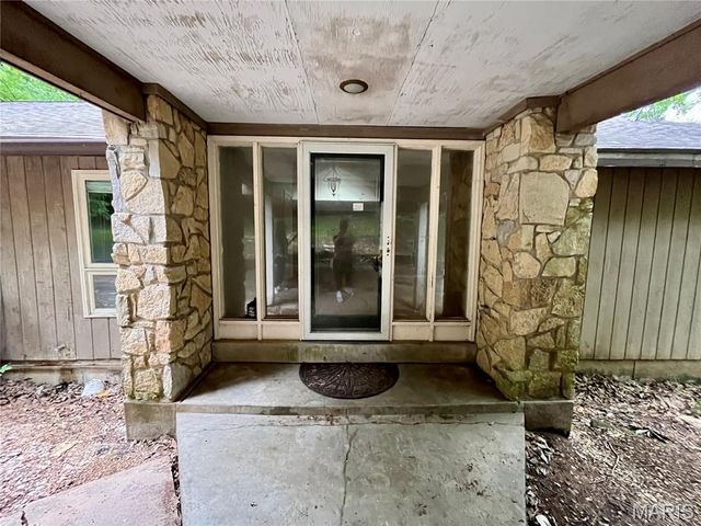4532 Fox Creek Road, Wildwood, MO 63069