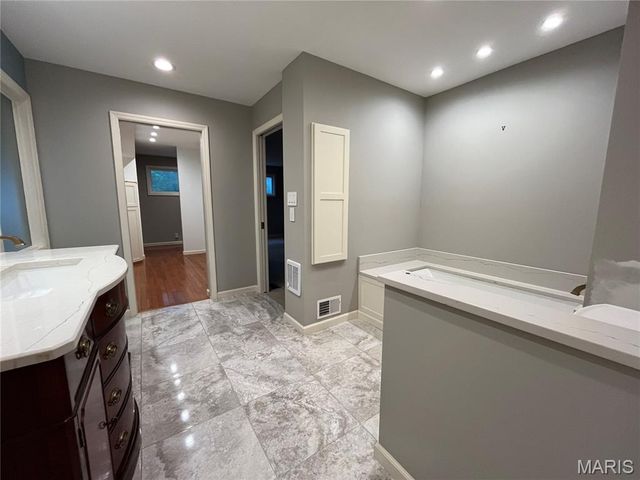 4532 Fox Creek Road, Wildwood, MO 63069