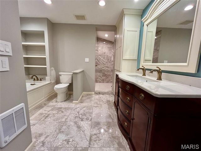 4532 Fox Creek Road, Wildwood, MO 63069