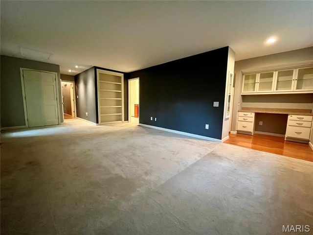 4532 Fox Creek Road, Wildwood, MO 63069