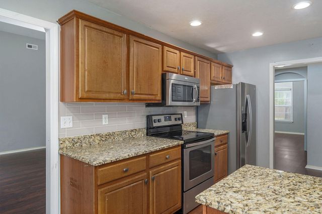 108 Sapling Drive, Branson, MO 65616