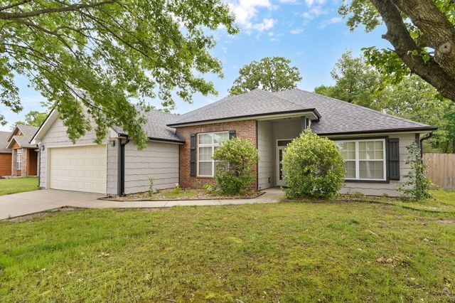 108 Sapling Drive, Branson, MO 65616