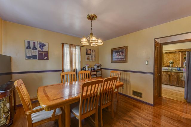 7149 Tapper Avenue, Hammond, IN 46324
