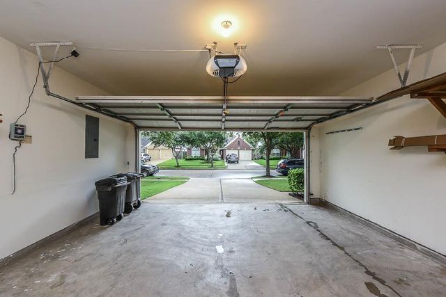 4530 Casey Circle, Sugar Land, TX 77479