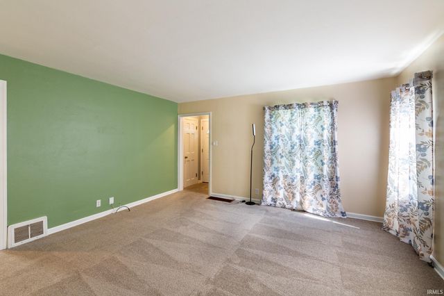 823 W Grove Street, Mishawaka, IN 46545