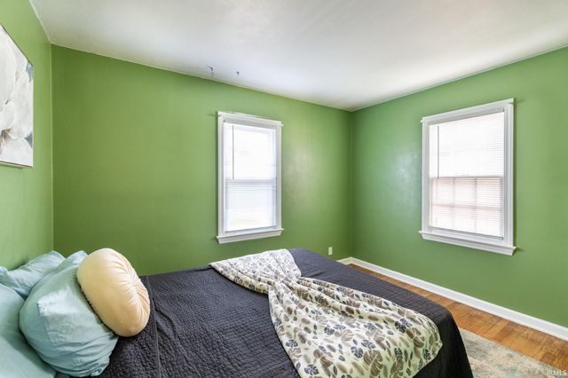 823 W Grove Street, Mishawaka, IN 46545