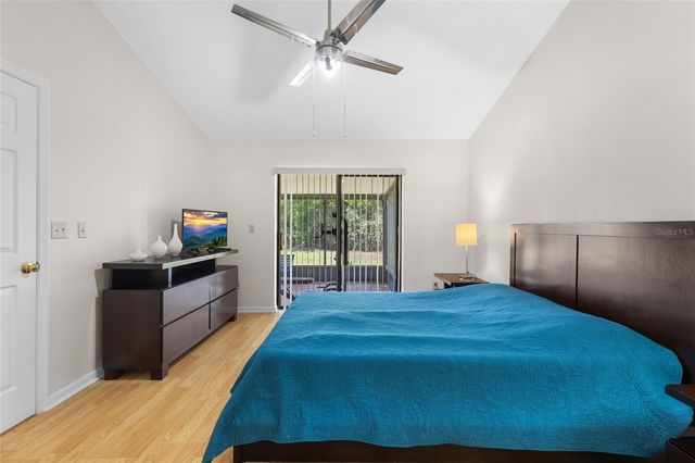 9858 BALMORAL CIRCLE, Orlando, FL 32817