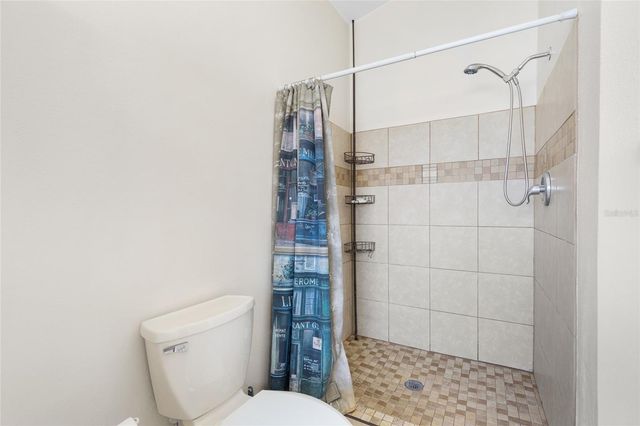 9858 BALMORAL CIRCLE, Orlando, FL 32817