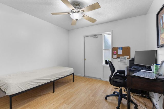 9858 BALMORAL CIRCLE, Orlando, FL 32817