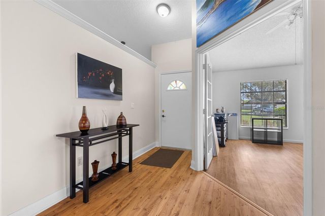 9858 BALMORAL CIRCLE, Orlando, FL 32817