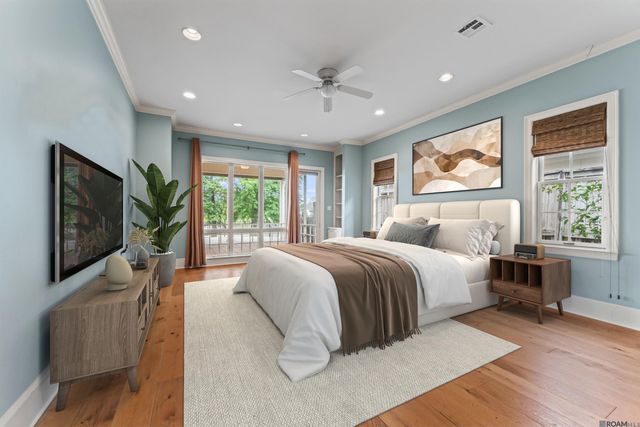 231 Grand Lakes Dr, Baton Rouge, LA 70810
