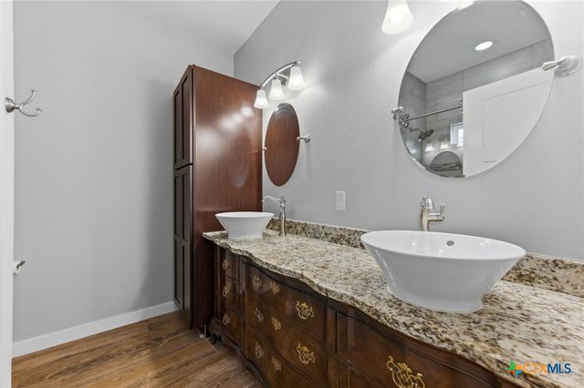 655 Cascade Trail, San Marcos, TX 78666