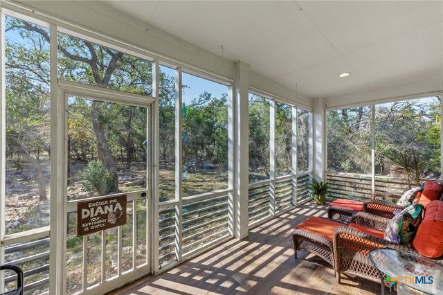 655 Cascade Trail, San Marcos, TX 78666