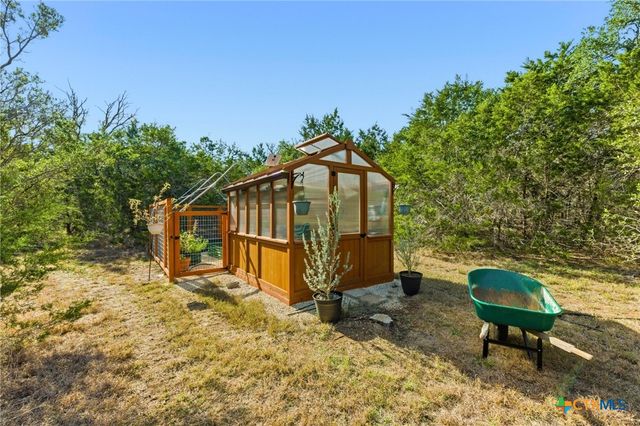 655 Cascade Trail, San Marcos, TX 78666