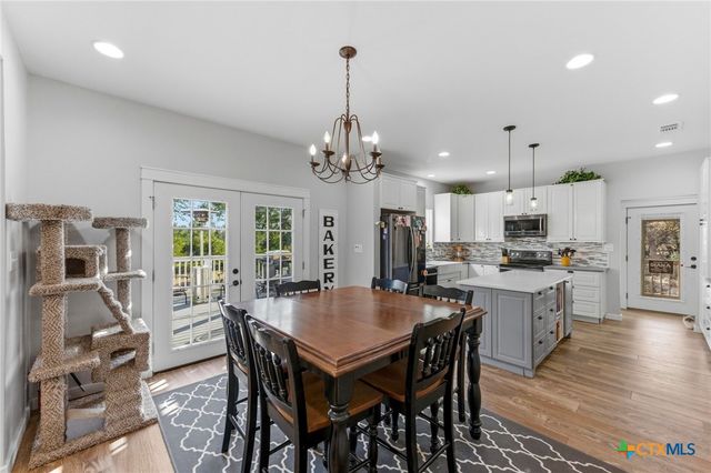 655 Cascade Trail, San Marcos, TX 78666