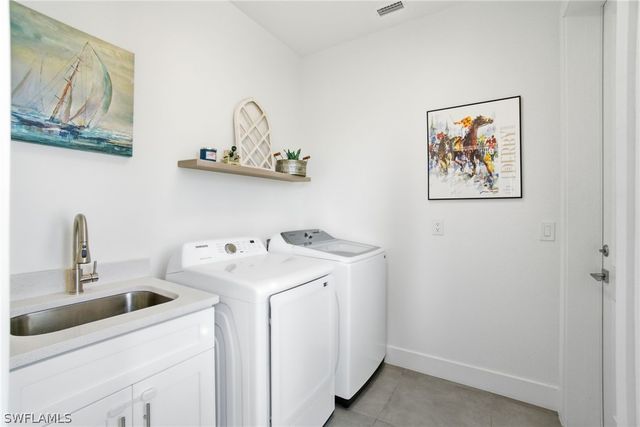 2522 NW 1st TER, Cape Coral, FL 33993